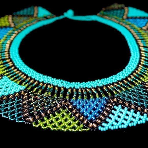 Handmade okama large beaded necklace green tones - Picture 1 of 4